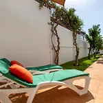The Mango House 圣克鲁斯-德特内里费